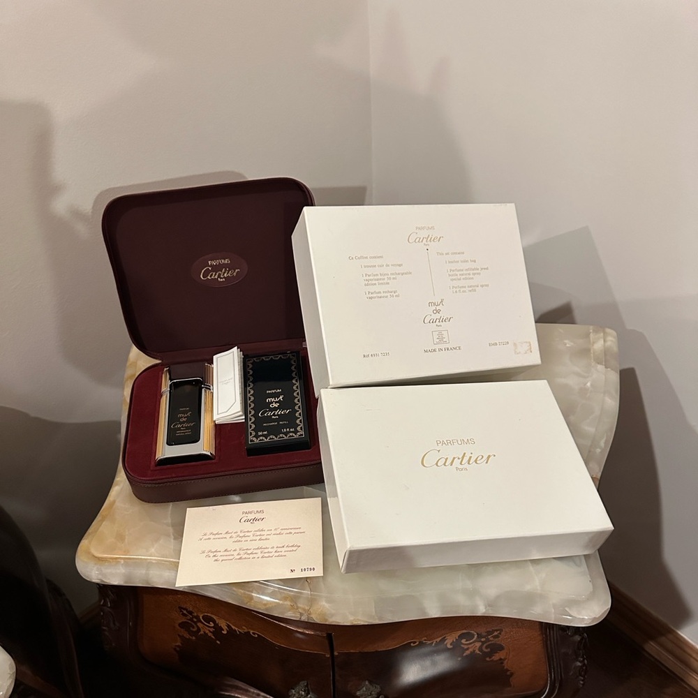 Must de Cartier  Special Collection Limited Edition Parfumes Set